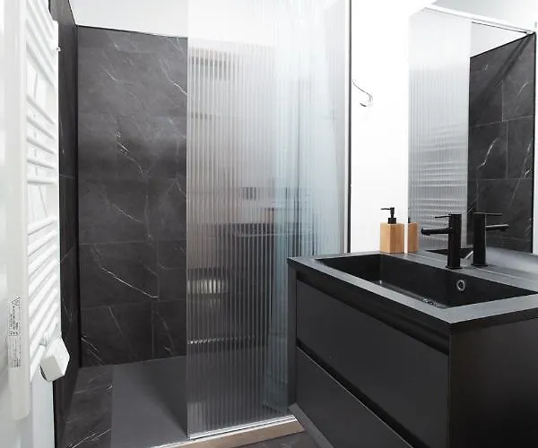 La Grange Du Donat Hébergement de vacances *